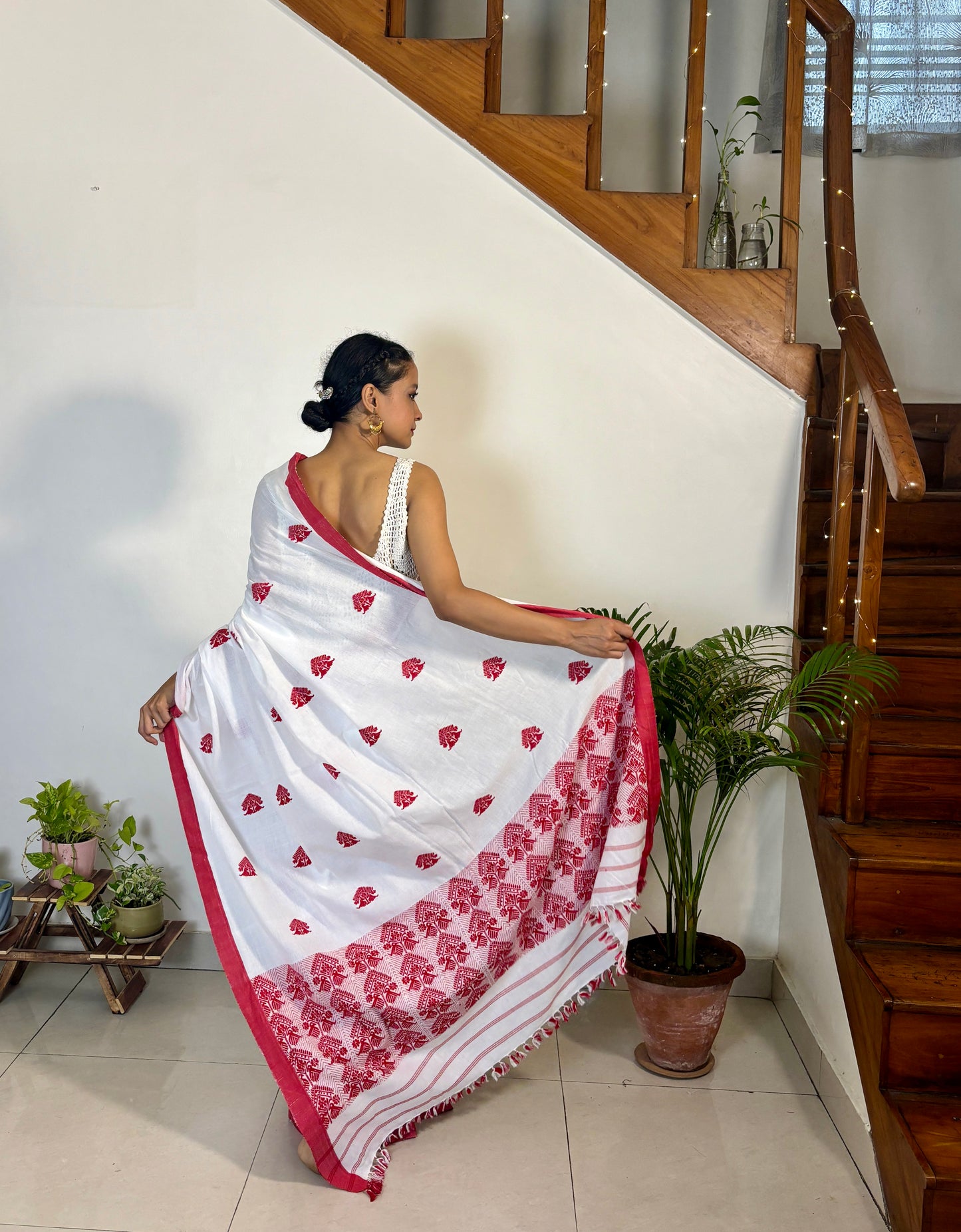 Cotton Saree with Traditional 'Gos' Motif