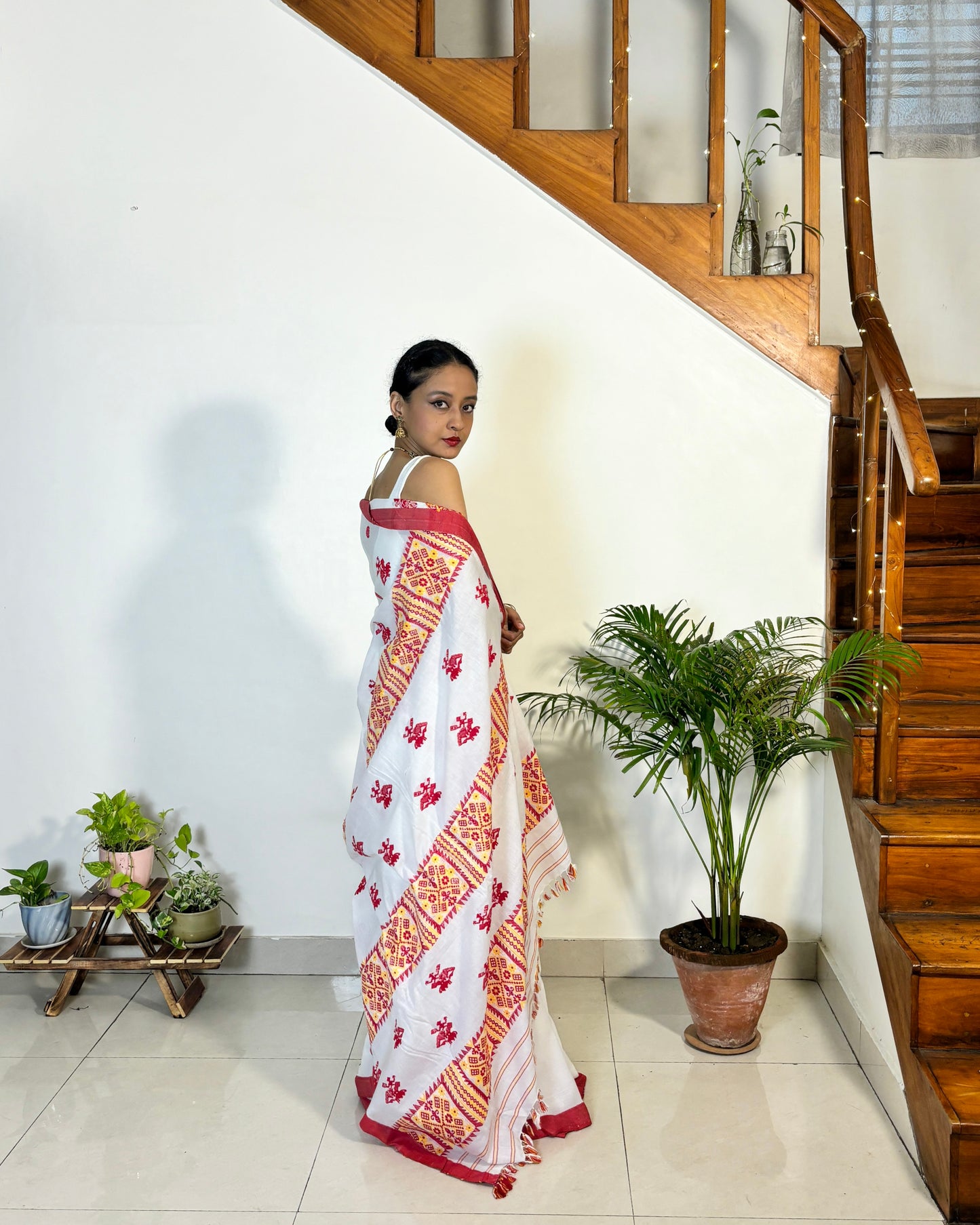 Cotton Saree with Traditional 'Bisoni' Motif