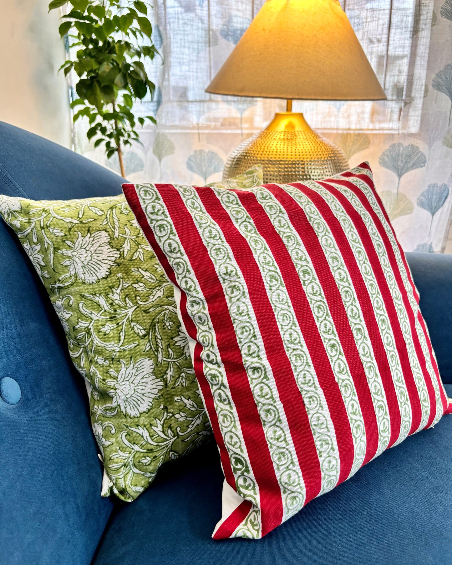 مفارش طاولة الطعام "كوبو" | مجموعة من قطعتين | باللونين الأسود والأحمر