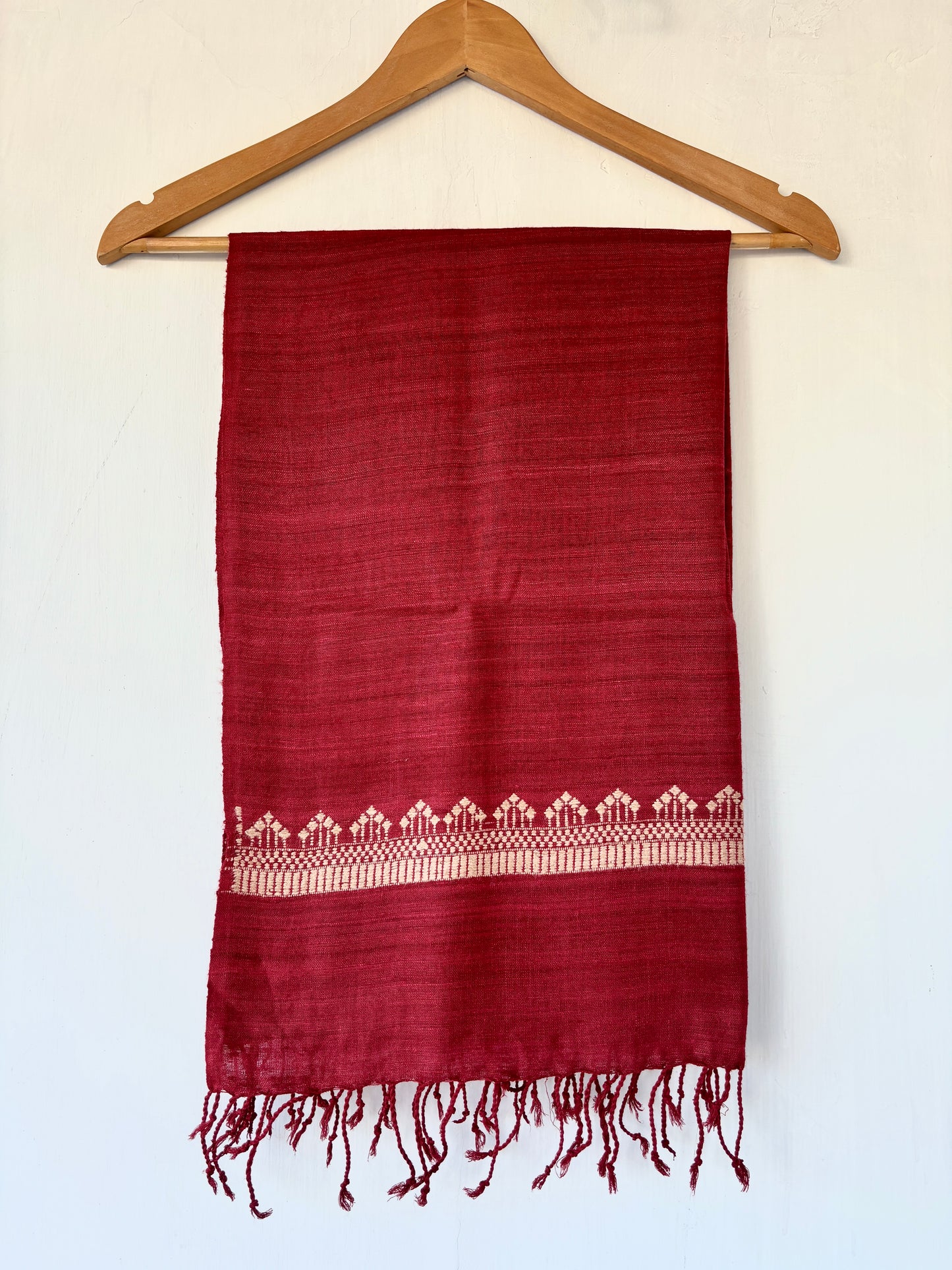 Ahimsa Silk Stole in Red with Beige Border | Natural Dyes