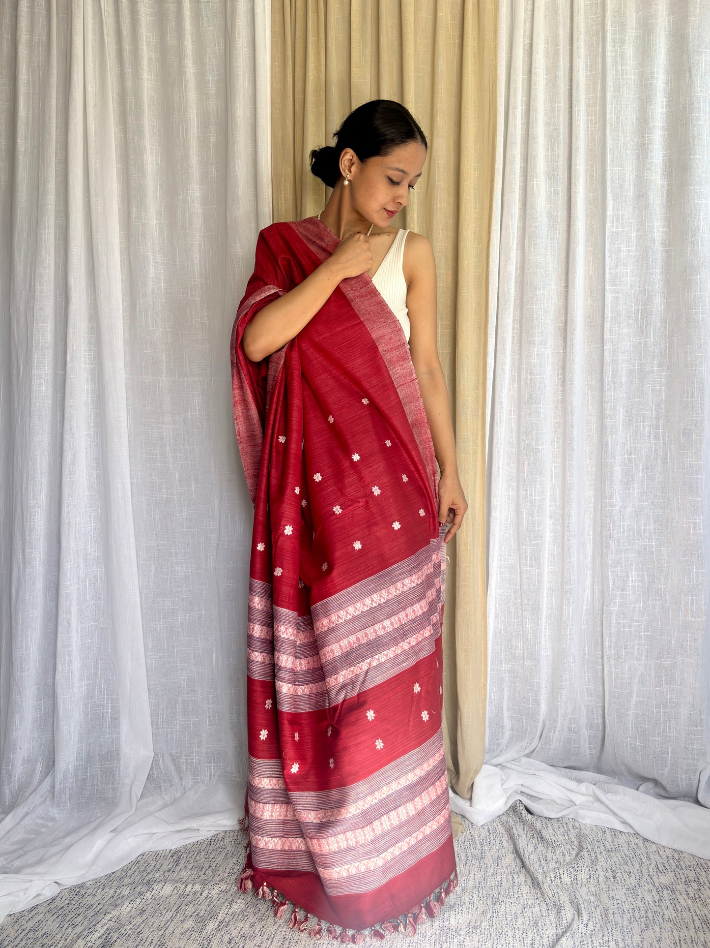 ساري حرير ايري النيلي