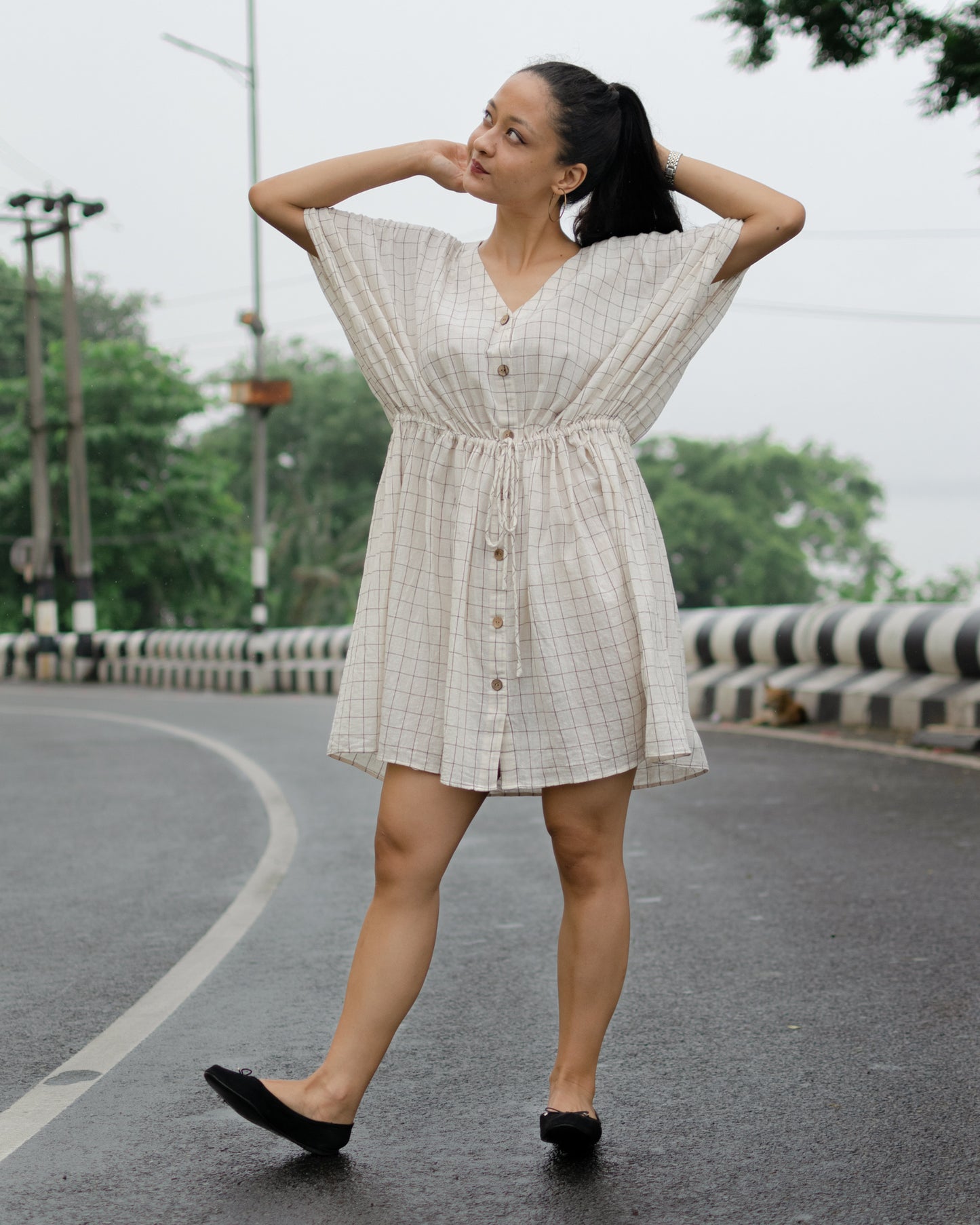 Short casual kaftan for women