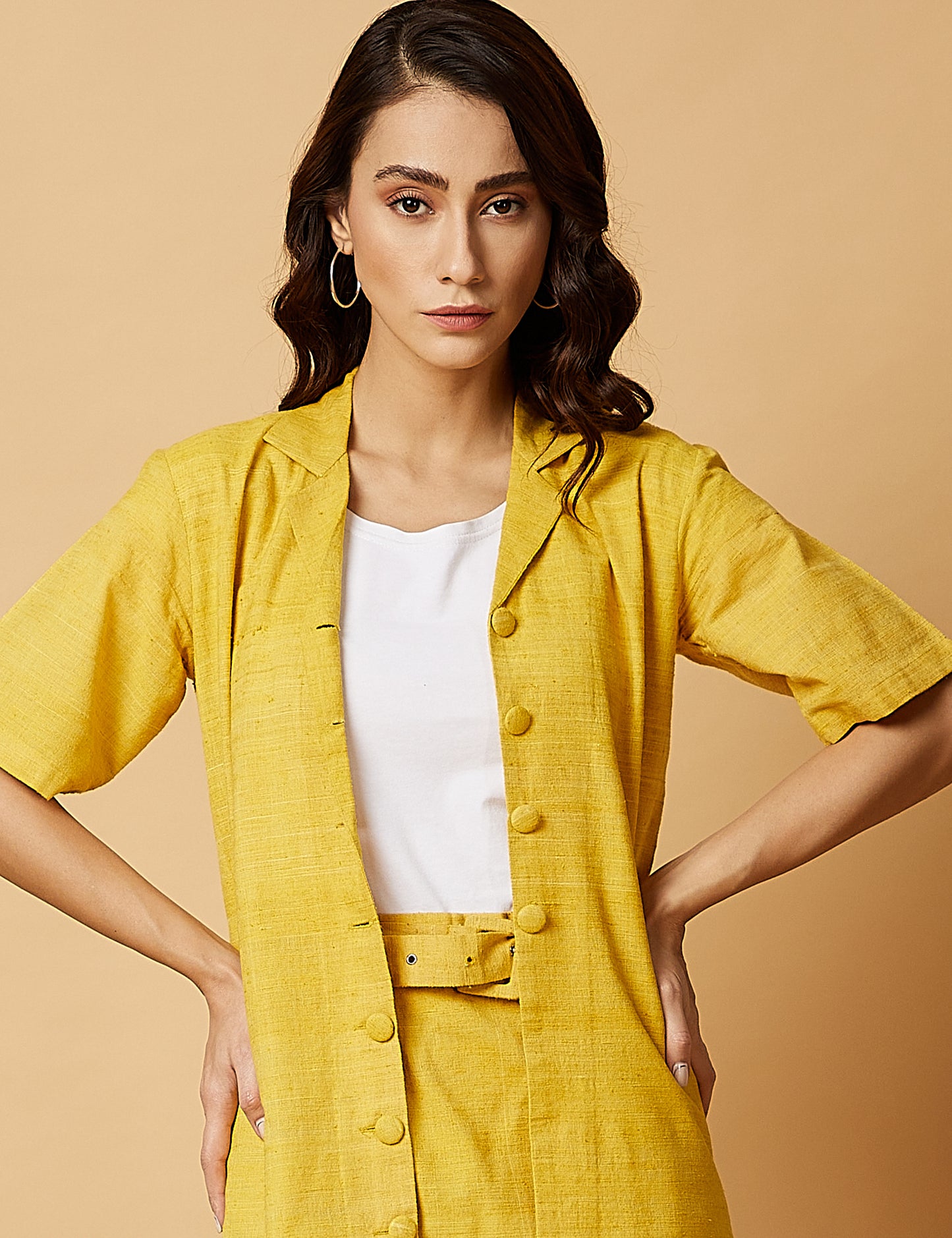 Long shirt in yellow