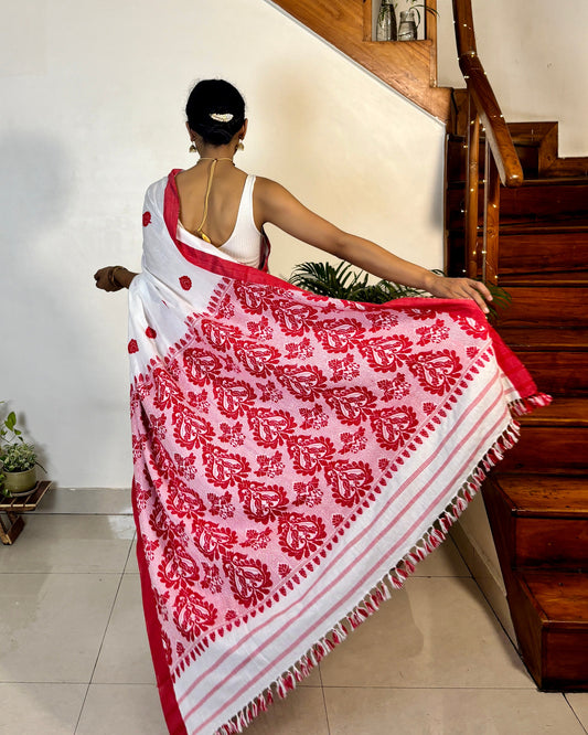 How to Identify Pure Handloom Cotton Sarees (And Avoid Powerloom Imitations)