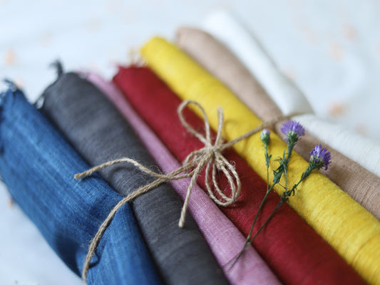 How Arras Creates Ahimsa Silk Using Hand-spun, Natural-Dyed Yarn: A Step-by-Step Guide