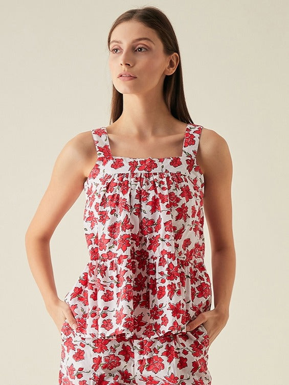 Sleeveless flared top for women | Red