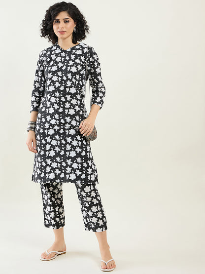 Modern Basics V-Neck Kurta Set for Women | Black & White
