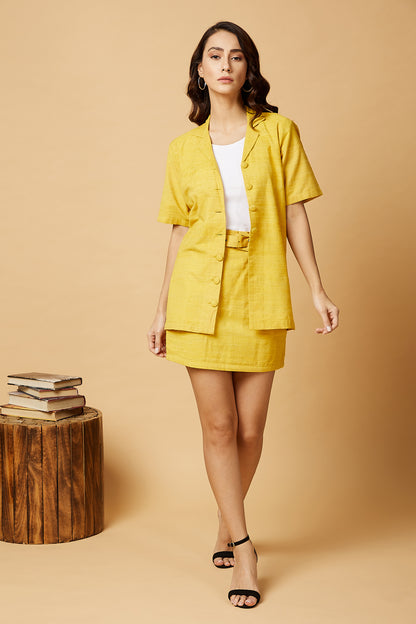 Long shirt in yellow