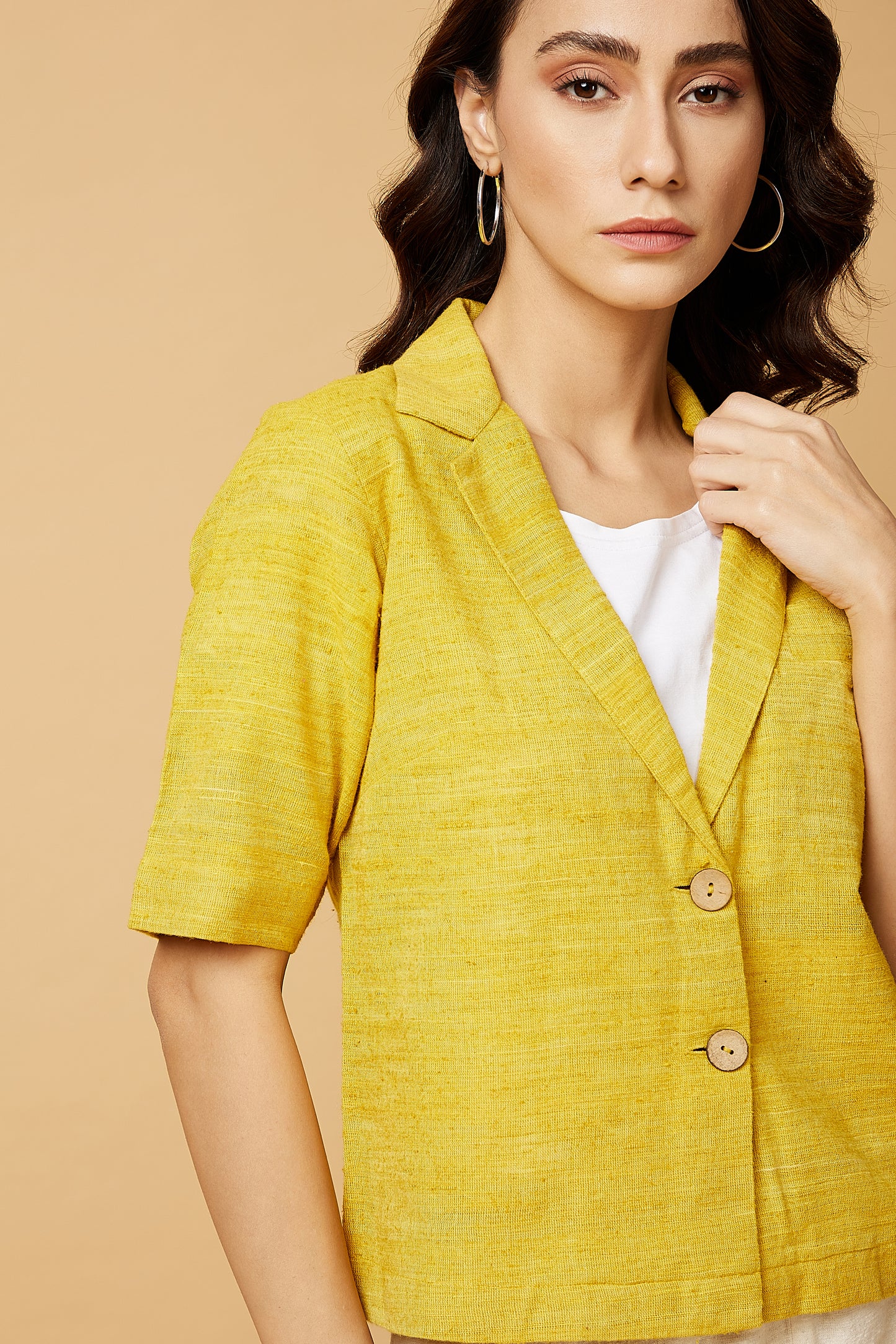 Notch collar shirt in yellow